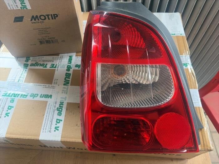 Achterlicht links van een Renault Twingo, Gebruikt, -, Renault, -