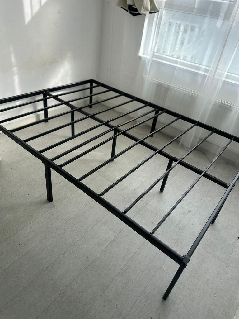 Lit en fer ikea, Enlèvement ou Envoi, Deux personnes, Noir, 140 cm