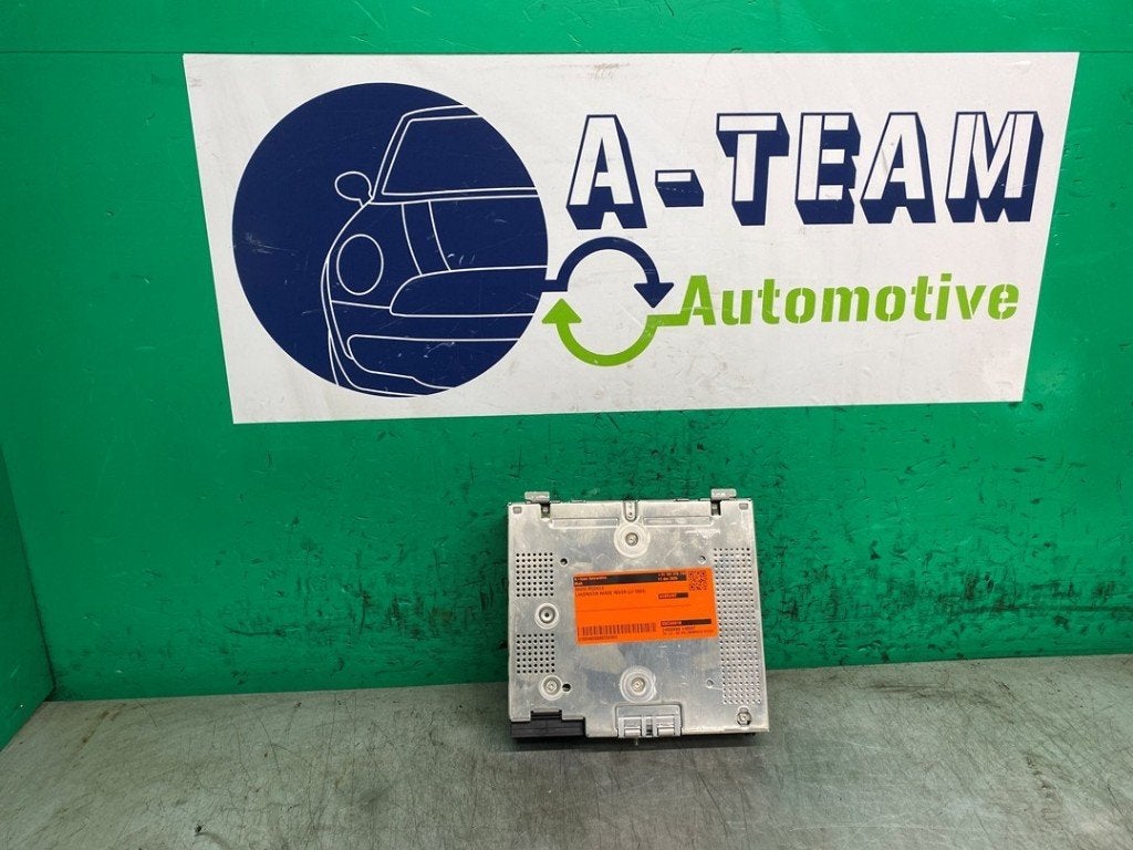 RADIOMODULE Range Rover III (LM) (|XQC500010|690635021243|), Campus Kronberg 7
61476  Kronberg im Taunus, DE, Jaguar Land Rover Deutschland GmbH