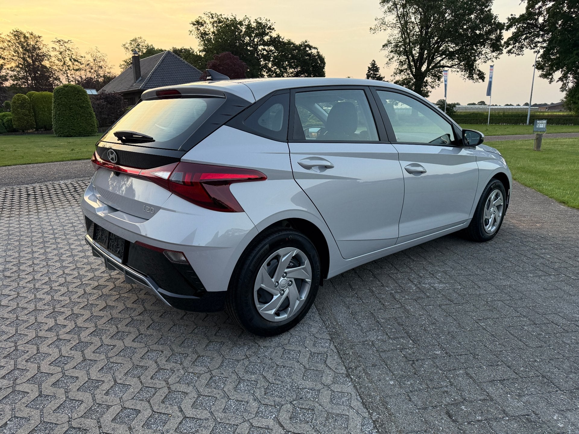 Hyundai i20 Twist 1.0 T-GDI DCT - GPS / AIRCO / AUTOMAAT / C, Auto's, Stof, Overige kleuren, Bedrijf, 5 zetels