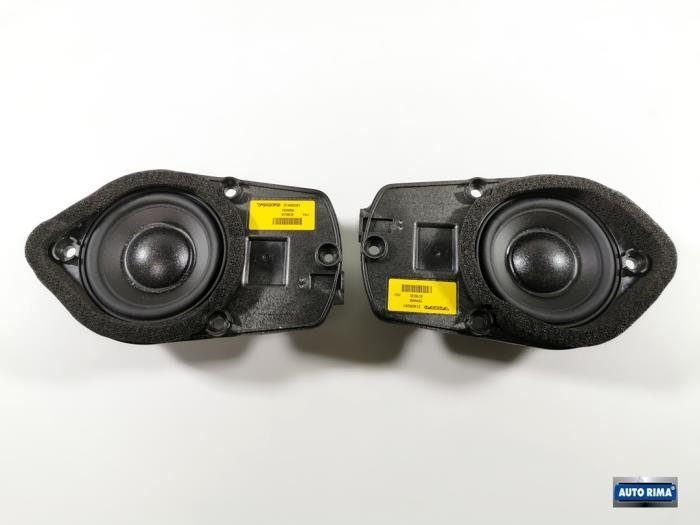 Kit de haut-parleurs d'un Volvo V70, -, 3 mois de garantie, -, -