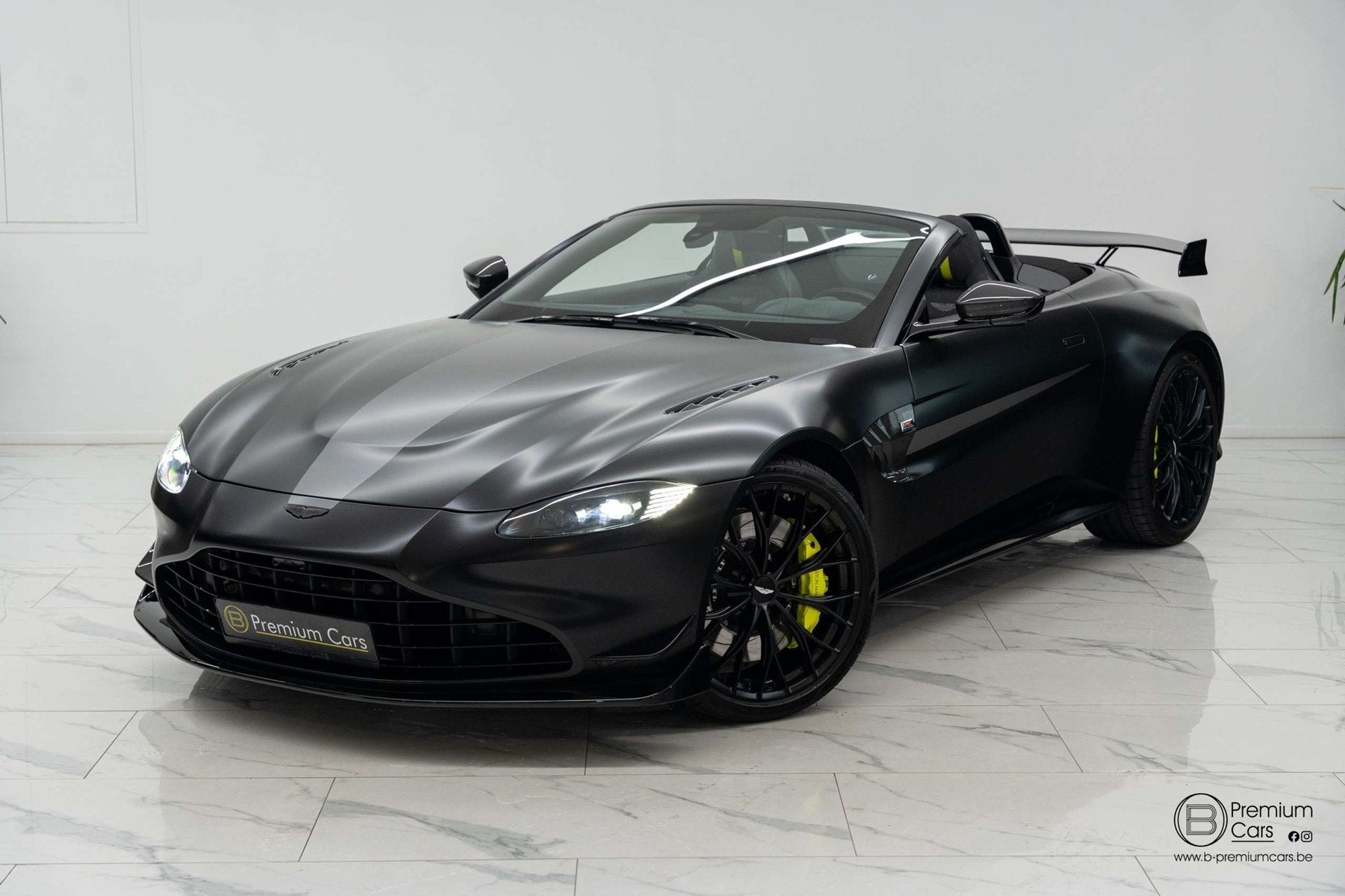 Aston Martin Vantage Roadster F1 Edition | Carbon | 360 Came, Autres modèles, Achat, Entretenue par le concessionnaire, 2 portes