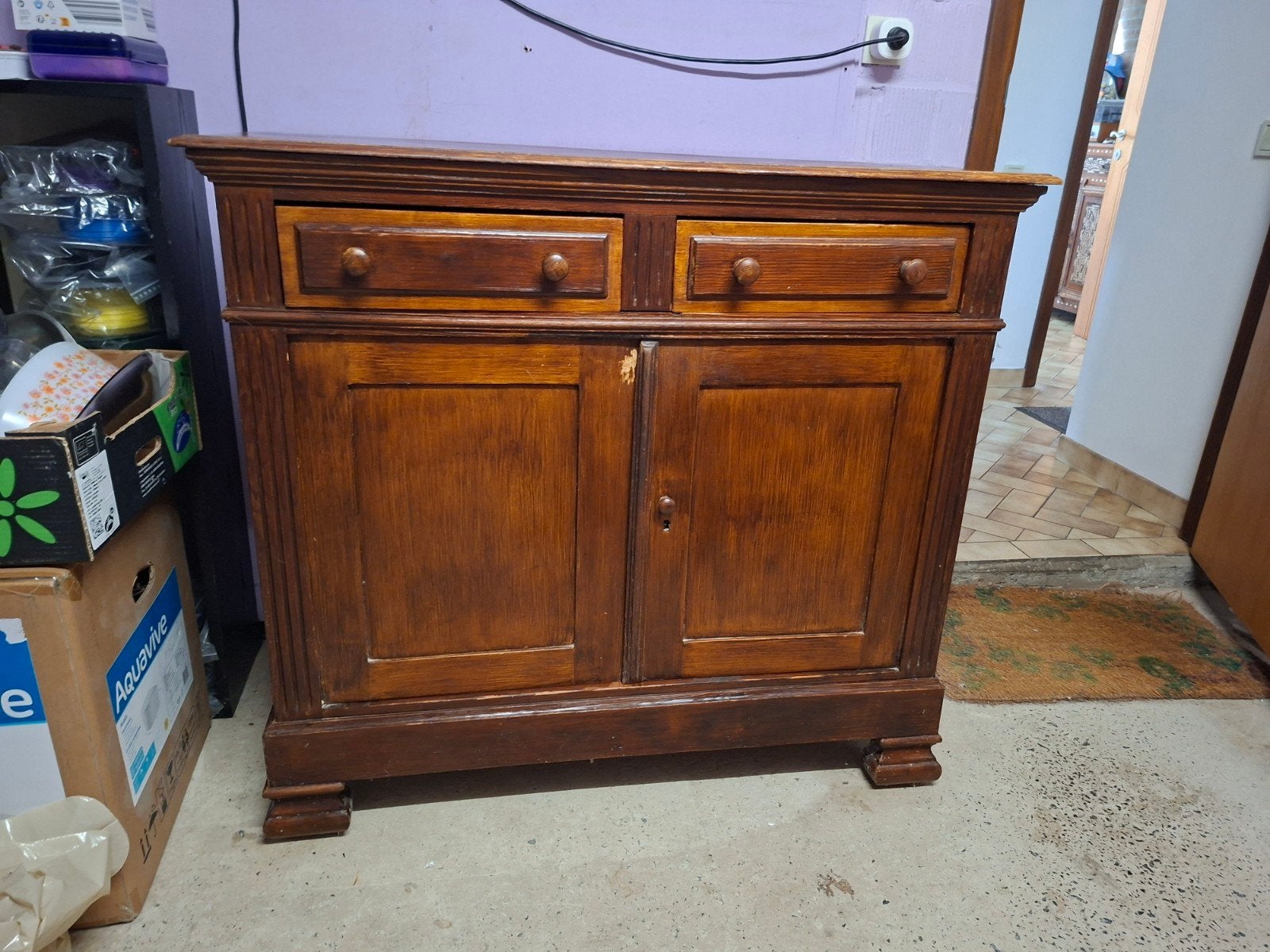 Ancien dressoir buffet en bois massif, 100 à 150 cm, Enlèvement, Utilisé, Avec tiroir(s)