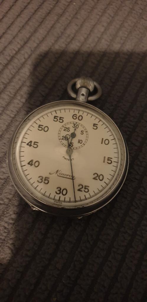 2 mooi Minerva ww2 zakhorloges patent, Handtassen en Accessoires, Horloges | Antiek, Overige merken, Zakhorloge, Staal, 1930 tot 1960