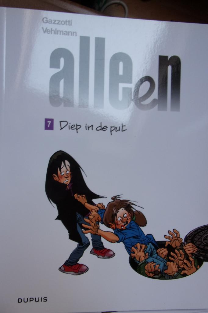 alleen complete serie nr 1 tot en met 12  softcover, Boeken, Ophalen of Verzenden