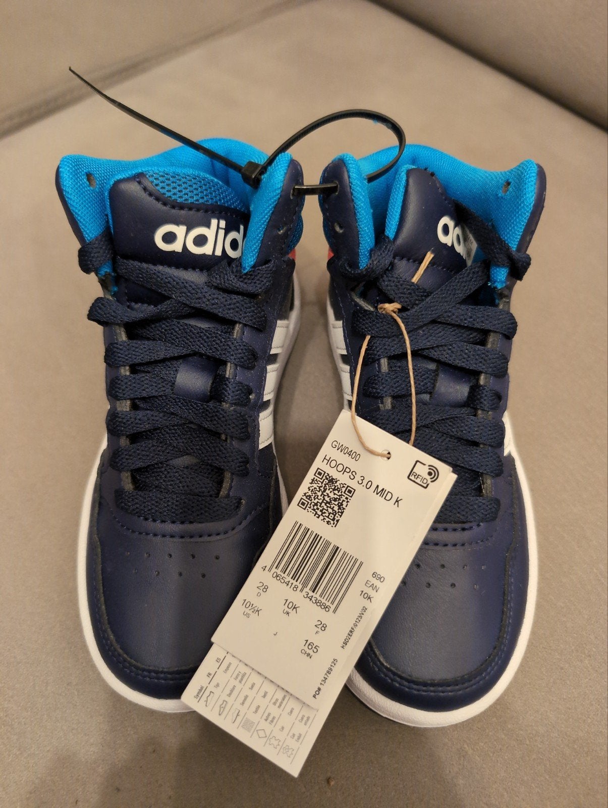 Adidas hoops 3.0 mid K nieuw, Ophalen of Verzenden, Nieuw, Schoenen