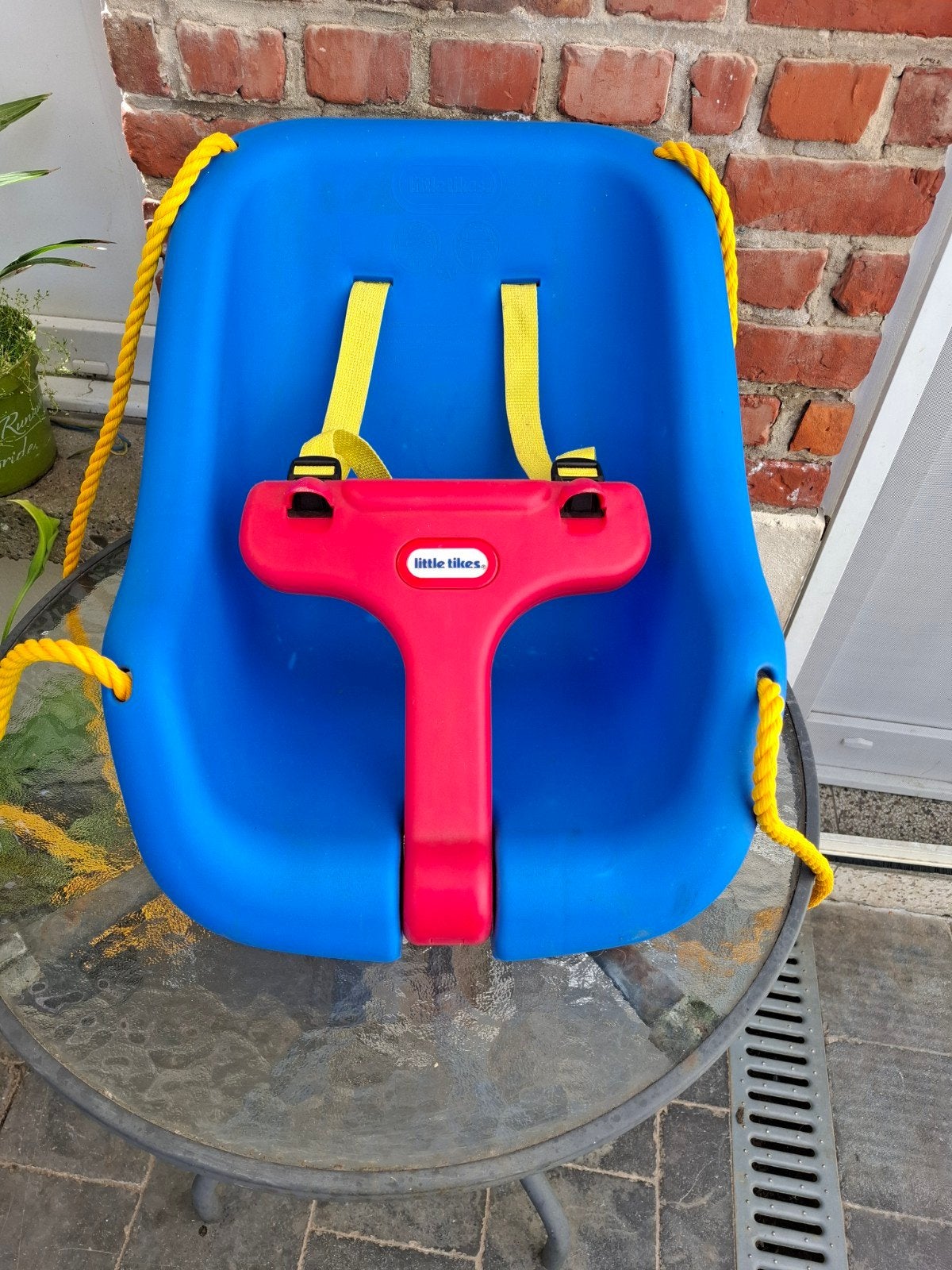 Schommelstoel little tikes, Ophalen, Zo goed als nieuw
