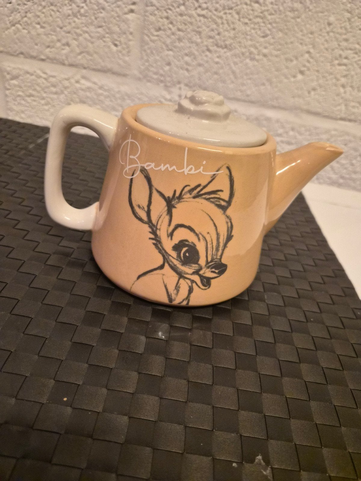 théière Bambi, Ophalen, Zo goed als nieuw, Beeldje of Figuurtje