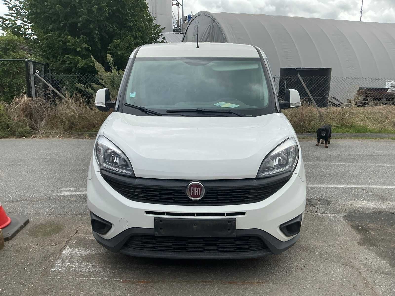 Camion léger Fiat Doblo, Autos, Achat, Entreprise, Boîte manuelle, Diesel