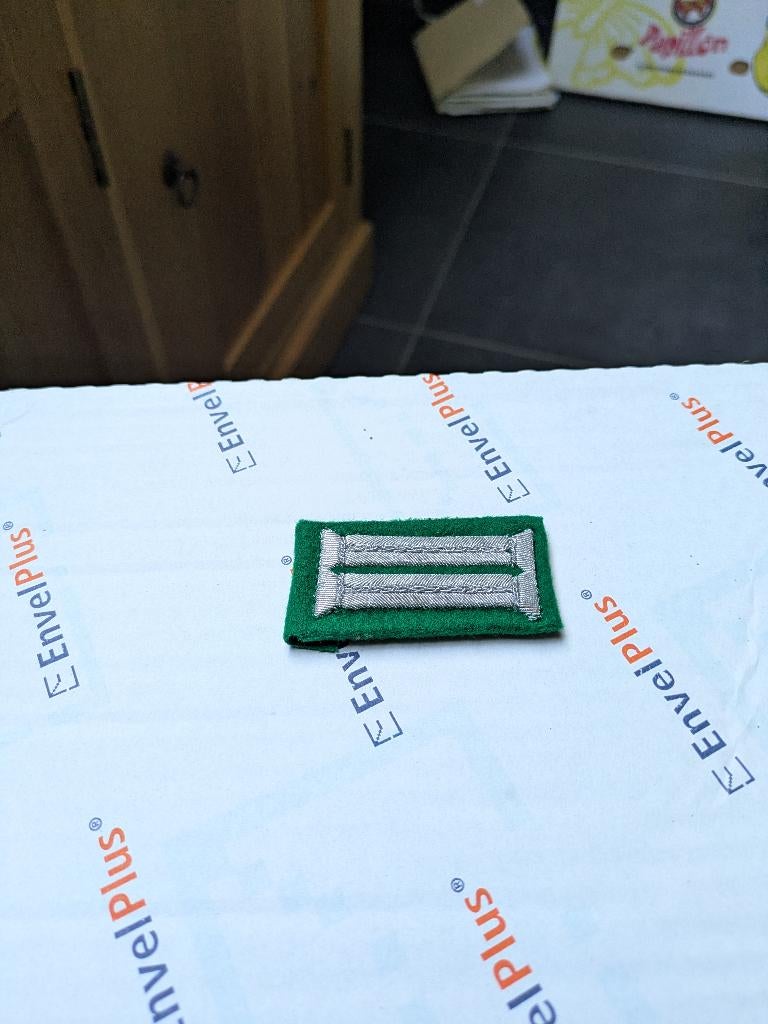 Kraagspiegel infanterie officier, Ophalen of Verzenden, Landmacht, Embleem of Badge