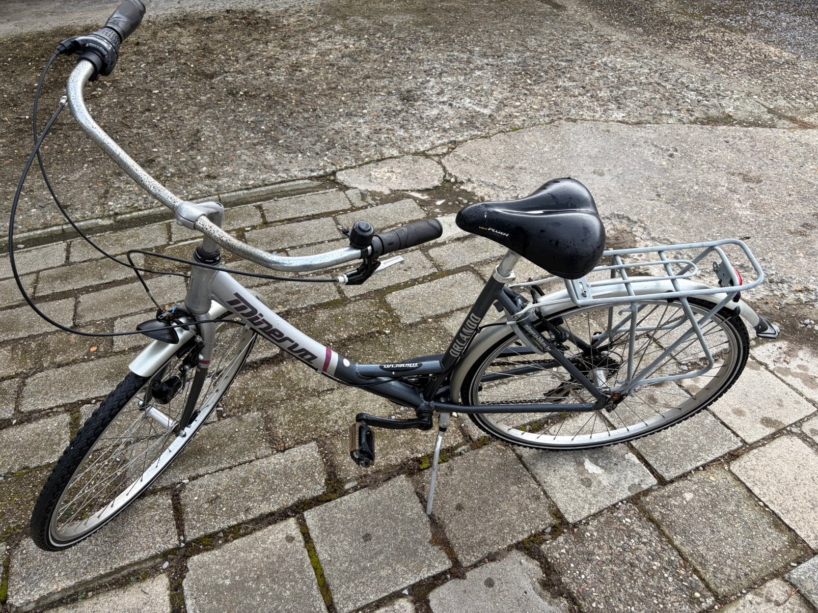 Fiets Minerva, Fietsen en Brommers, Gebruikt, Velgrem, Versnellingen, Ophalen