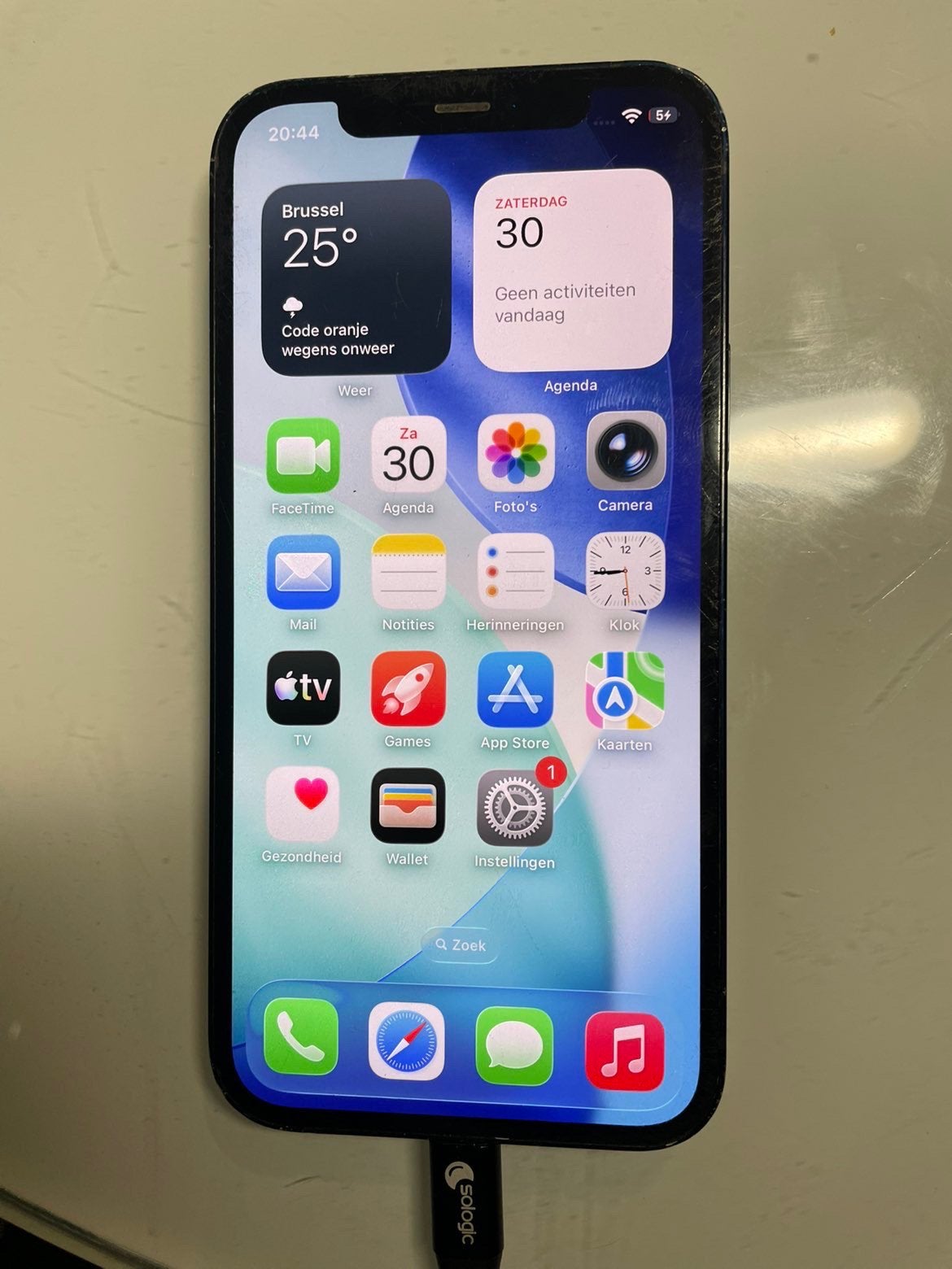 Iphone 12 64GB met doos (kijk beschrijving), Ophalen, Zwart, Zo goed als nieuw, IPhone 12