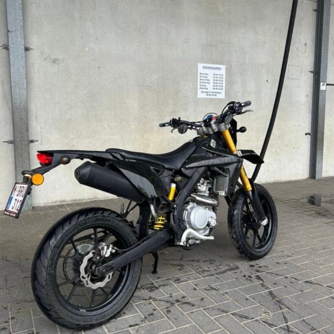 RIEJU MRT SM PRO 125cc | 2021 | RECENT ONDERHOUD, Fietsen en Brommers, Brommers | Derbi, Ophalen, Zo goed als nieuw