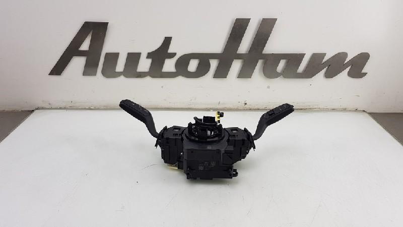 COMBINE COMMODO Ford Focus 4 Wagon (01-2018/12-2025), Henry-Ford-Straße  1
50735  Köln, DE, Ford-Werke GmbH, Kunden@ford.com, Ford
