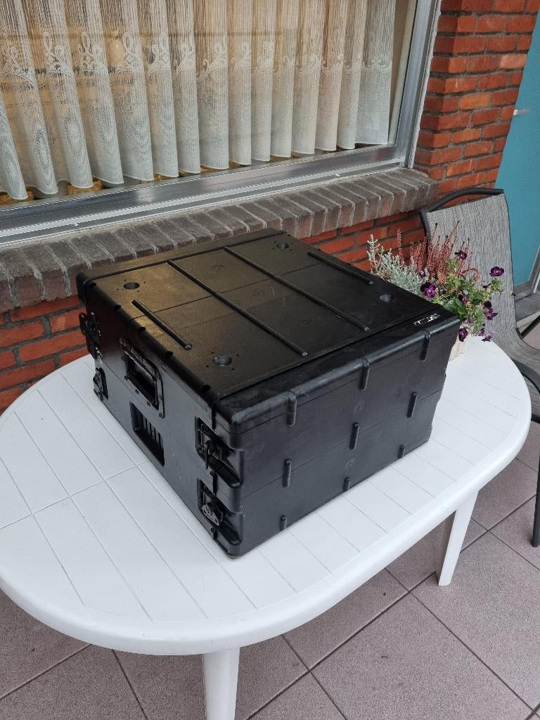 EMS flightcase, Ophalen, Gebruikt, Flightcase