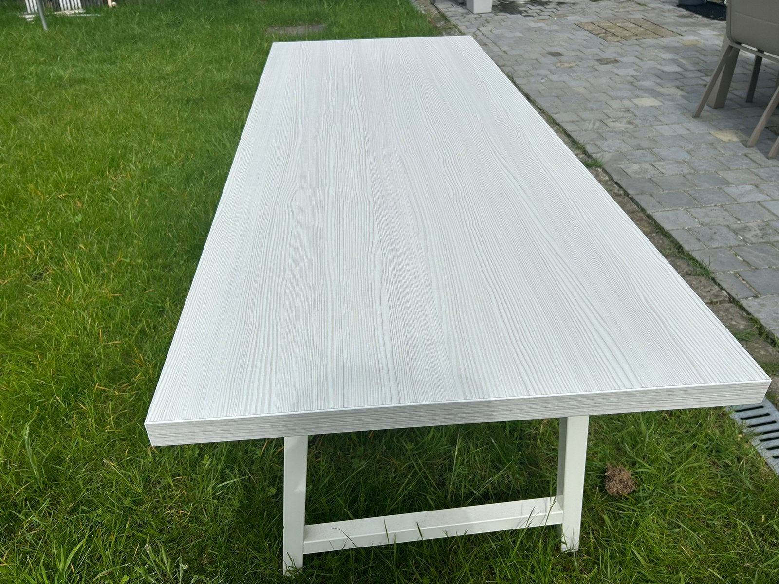 Presentatie tafels, Zakelijke goederen, Ophalen