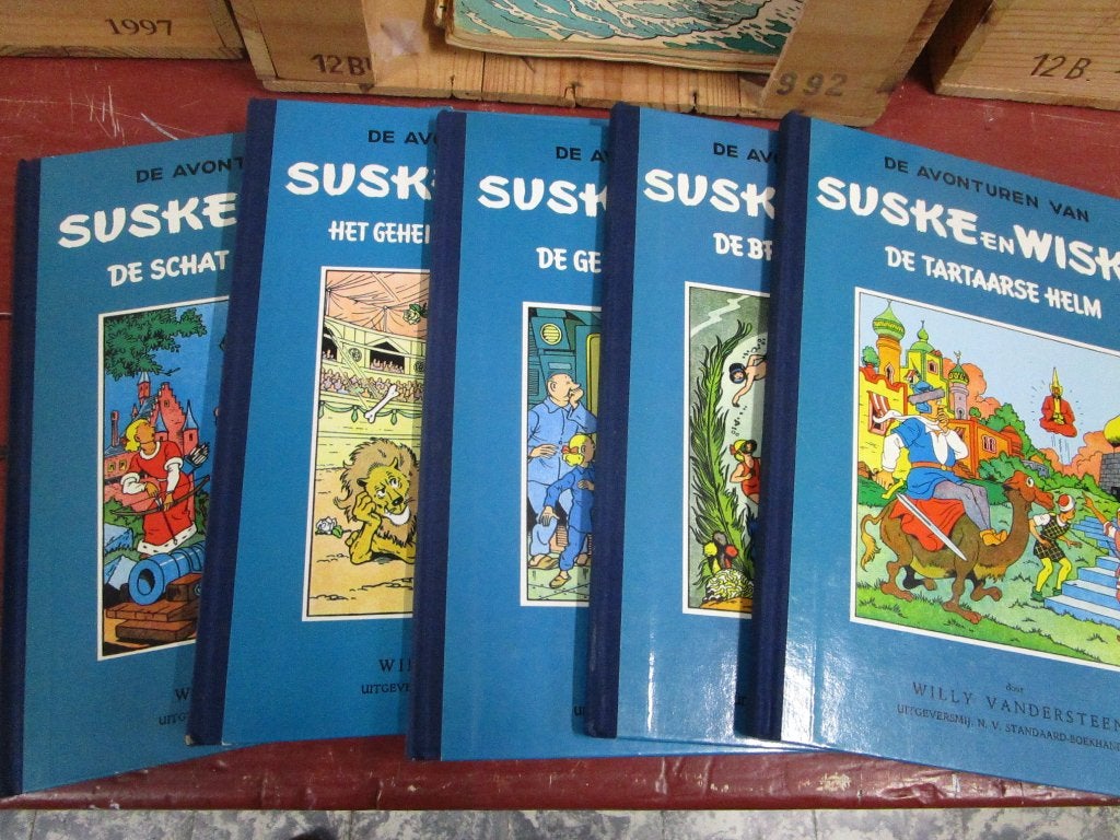 Sus en Wis - 5 blauwe hardcovers - nieuwstaat, Willy Vandersteen, Nieuw, Ophalen of Verzenden, Meerdere stripboeken