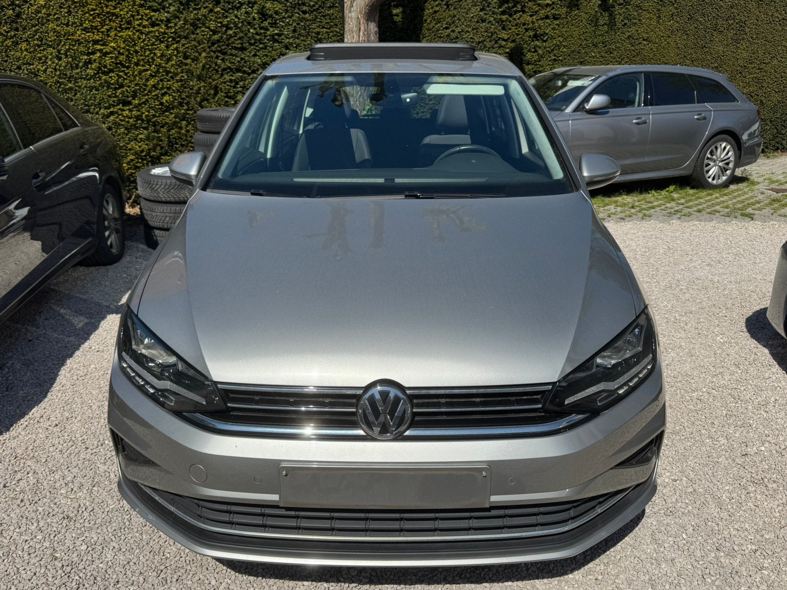 Golf Sportsvan 1.0i benzine - 2018*PANODAK*Navi*ZEER PROPER!, Auto's, Volkswagen, Voorwielaandrijving, Dealer onderhouden, Golf Sportsvan
