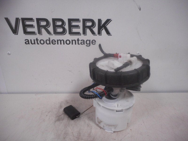 BRANDSTOFPOMP ELECT. Ford Focus 1 Wagon (01-1998/11-2004), Gebruikt, Henry-Ford-Straße  1
50735  Köln, DE, Ford-Werke GmbH, Kunden@ford.com