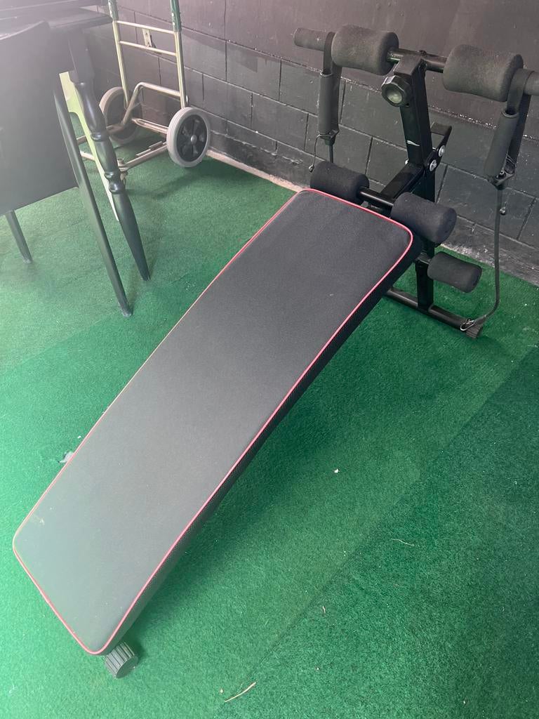 Banc de fitness comme neuf avec 2 haltères 35euros, Enlèvement, Comme neuf