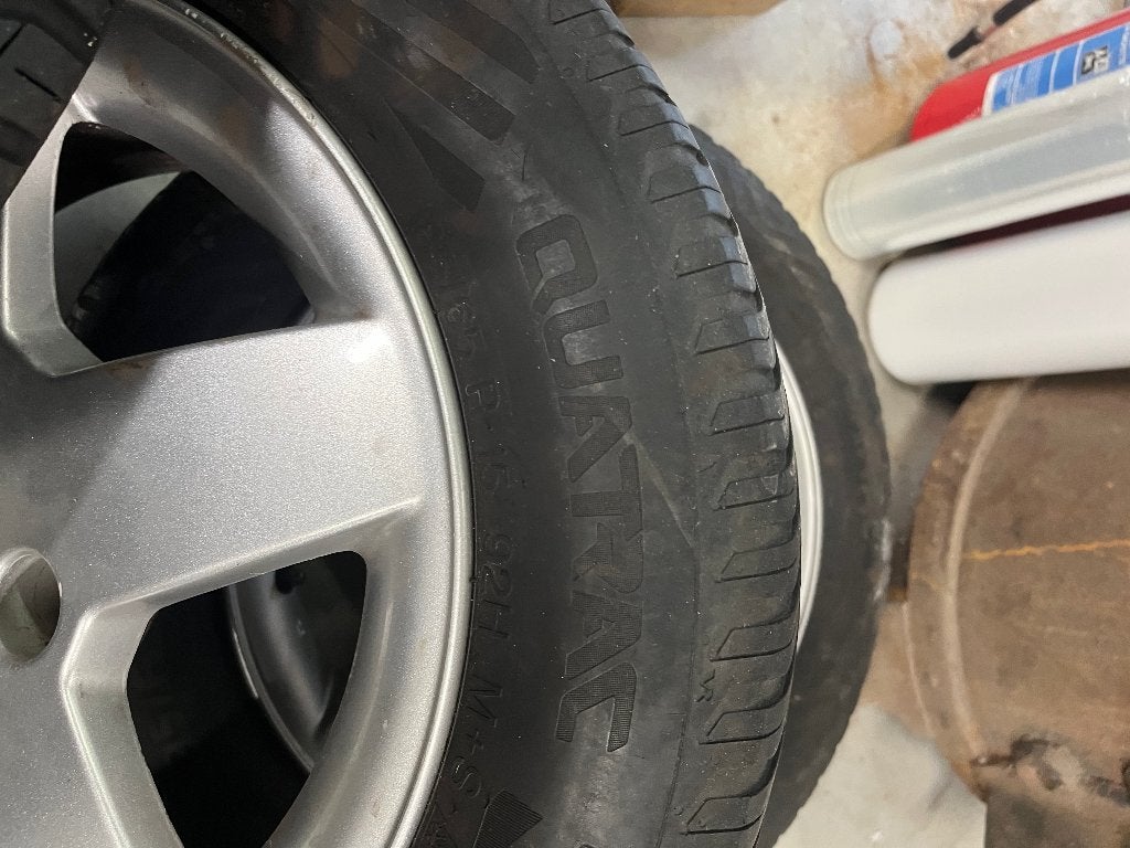 banden met velg, Ophalen, Gebruikt, 15 inch, 185 mm