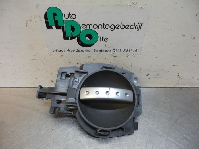 Portiergreep 4Deurs links-achter van een Citroen C3 (C3 02-), Gebruikt, -, Ophalen of Verzenden, -