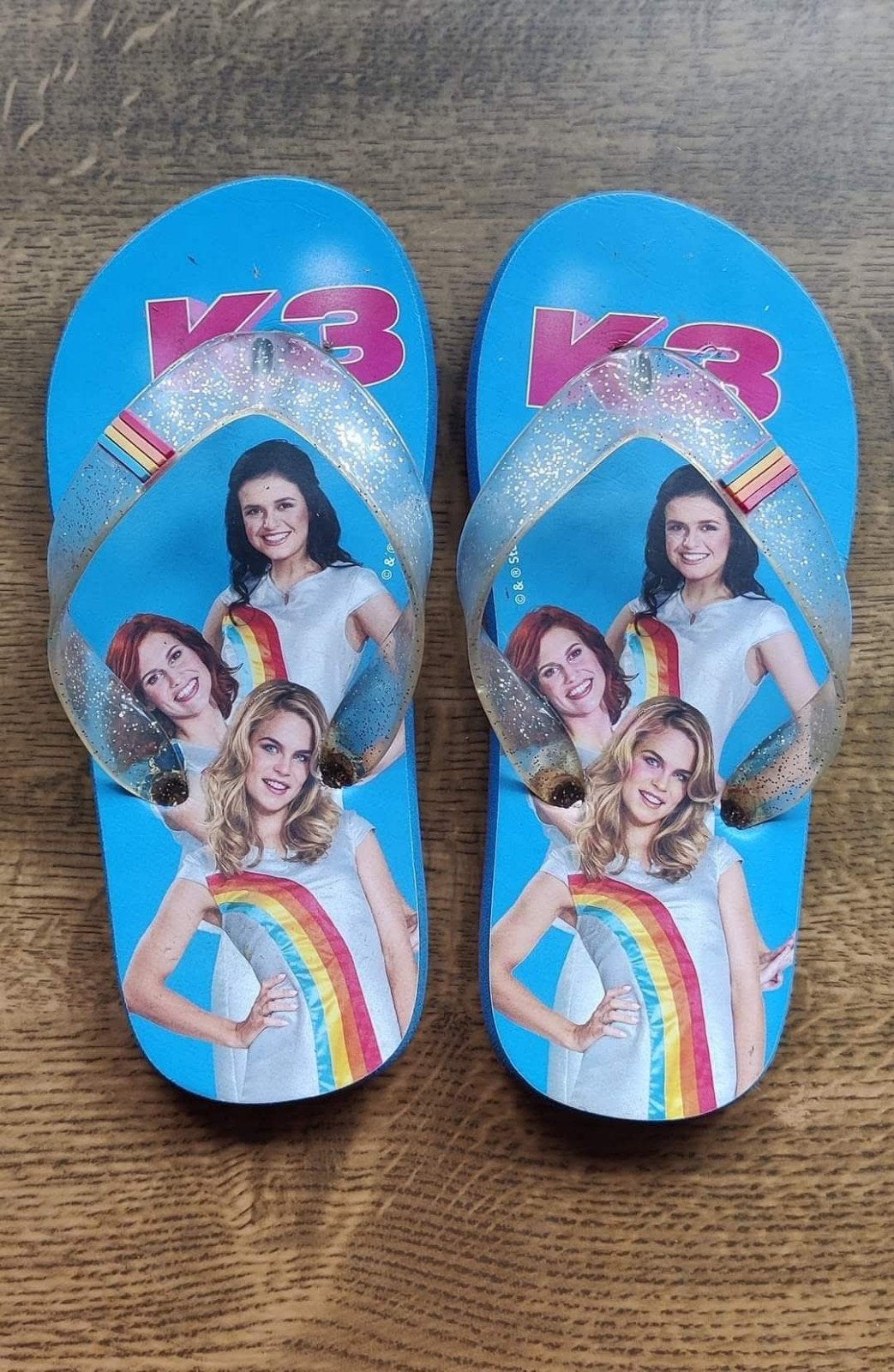 K3 teenslippers maat 30., Kinderen en Baby's, Babykleding | Schoentjes en Sokjes, Ophalen, Zo goed als nieuw