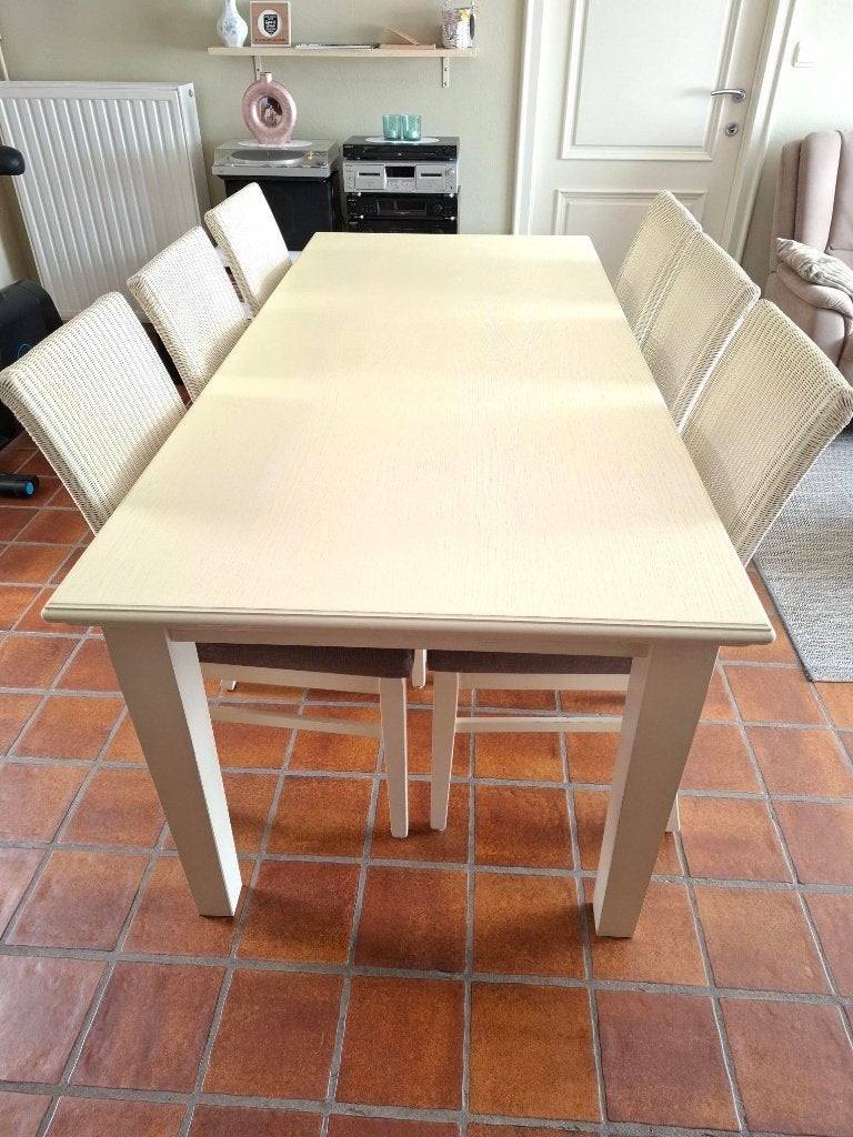 tafel en stoelen, Ophalen, Gebruikt, 100 tot 150 cm, Eerder modern