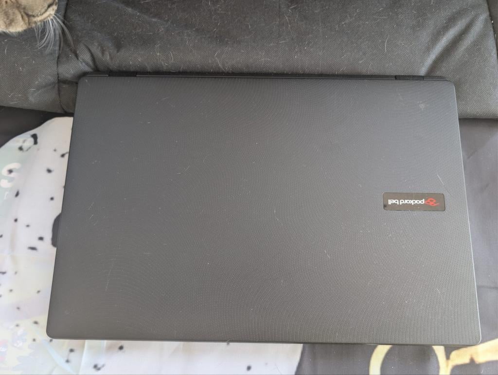 Laptop in zeer goede staat Packard Bell, Computers en Software, Ophalen