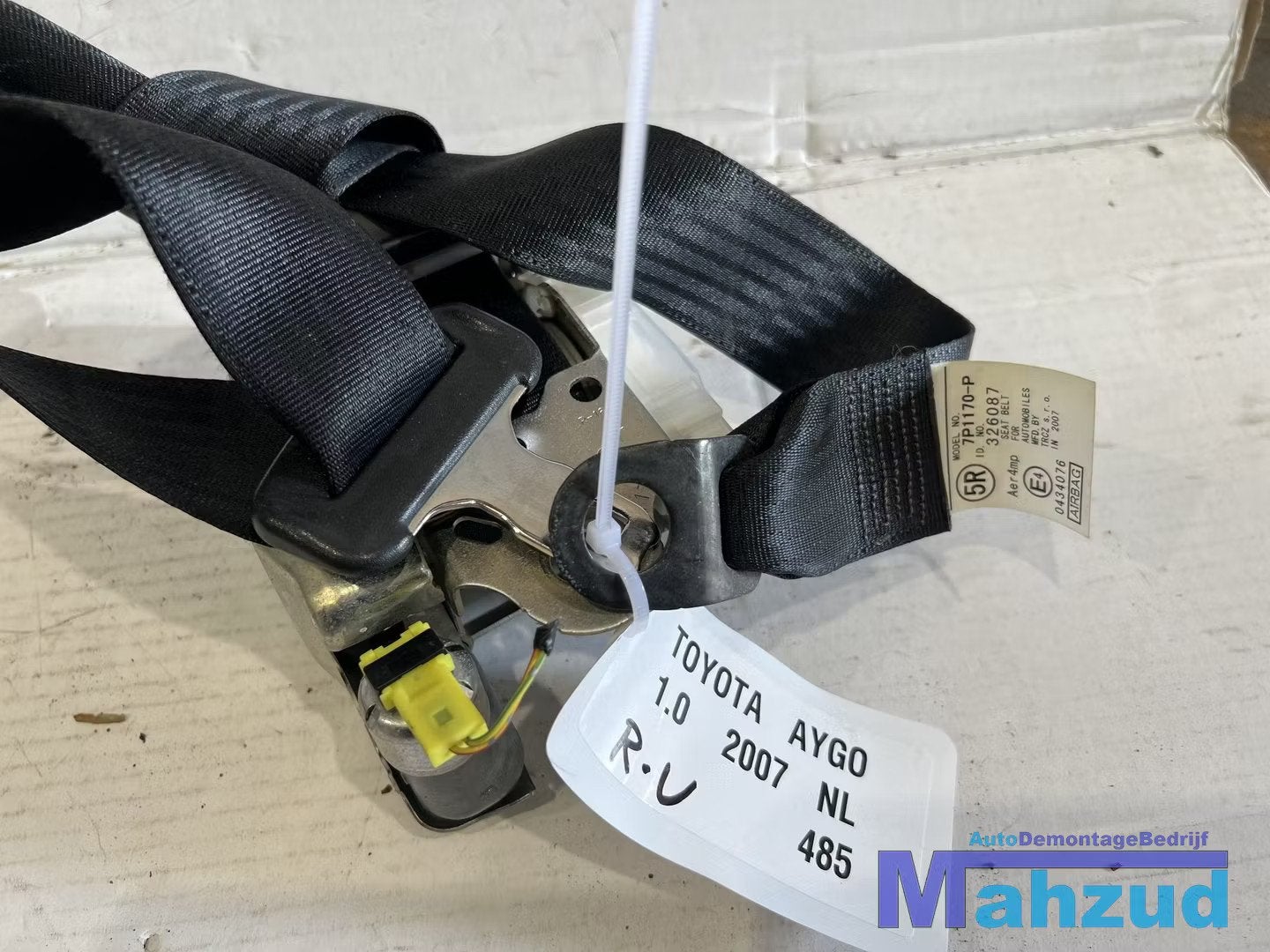 TOYOTA AYGO Rechts voor gordel 2005-2014, Autos : Pièces & Accessoires, Habitacle & Garnissage, Info@toyota.co.jp, Toyota Motor Corporation