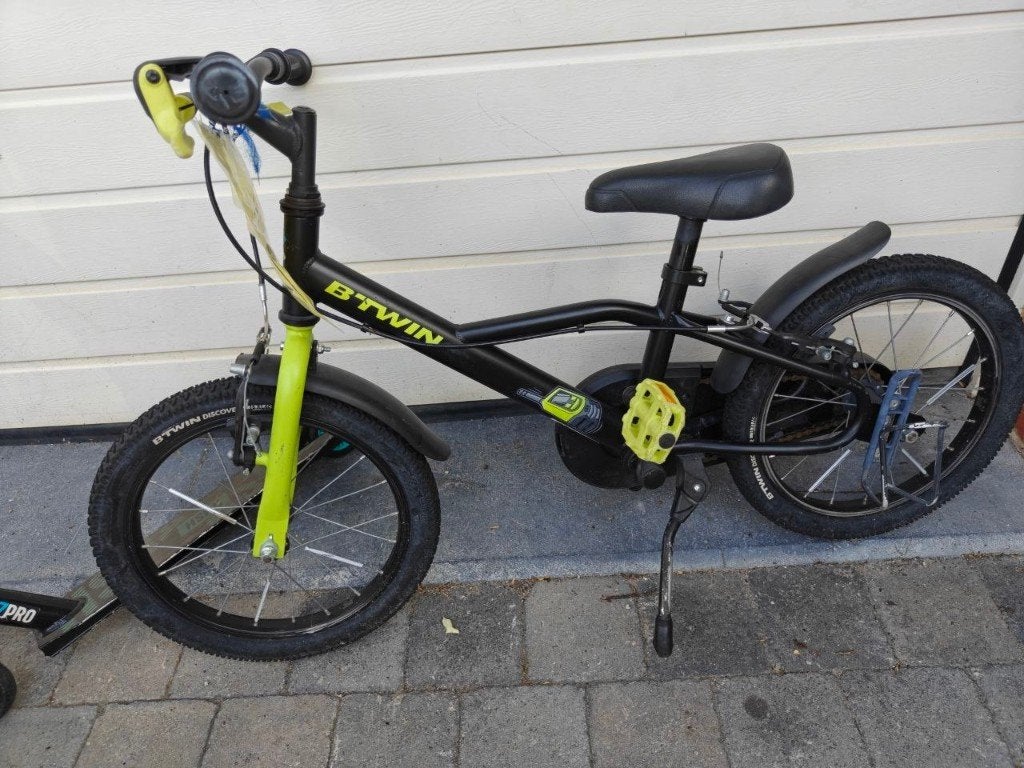 B’TWIN kinder BMX / jongensfiets 16 inch – zwart met groen, Enlèvement, Utilisé, Autres marques