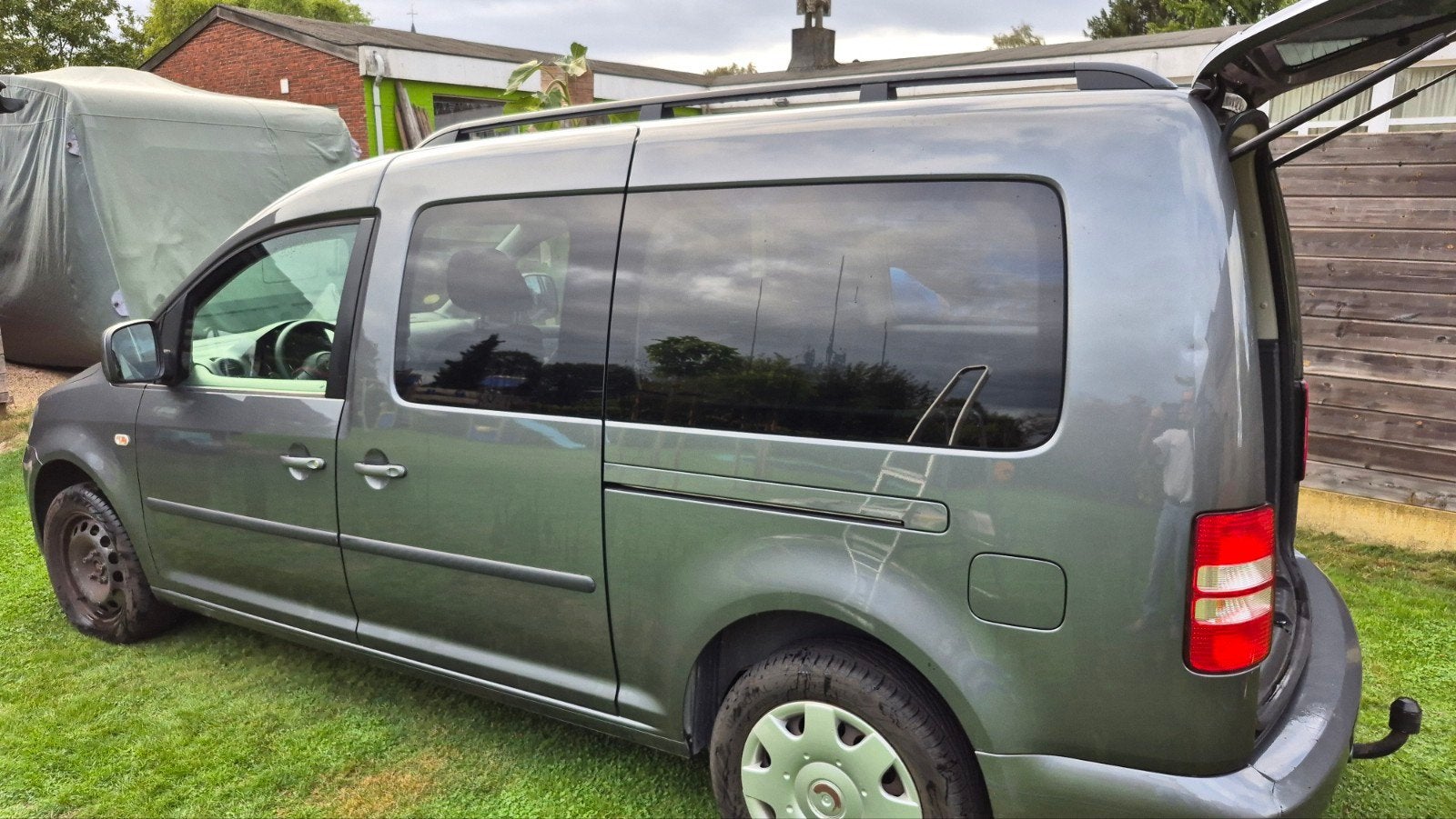 volkswagen caddy 1,6Tdi, 2012, Auto's, Voorwielaandrijving, 75 kW, Euro 6, 7 zetels