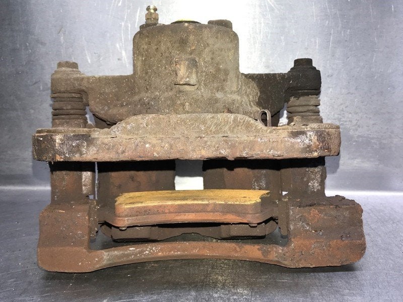ETRIER DE FREIN AVANT GAUCHE ABS Toyota Corolla (E12), Utilisé, Toyota