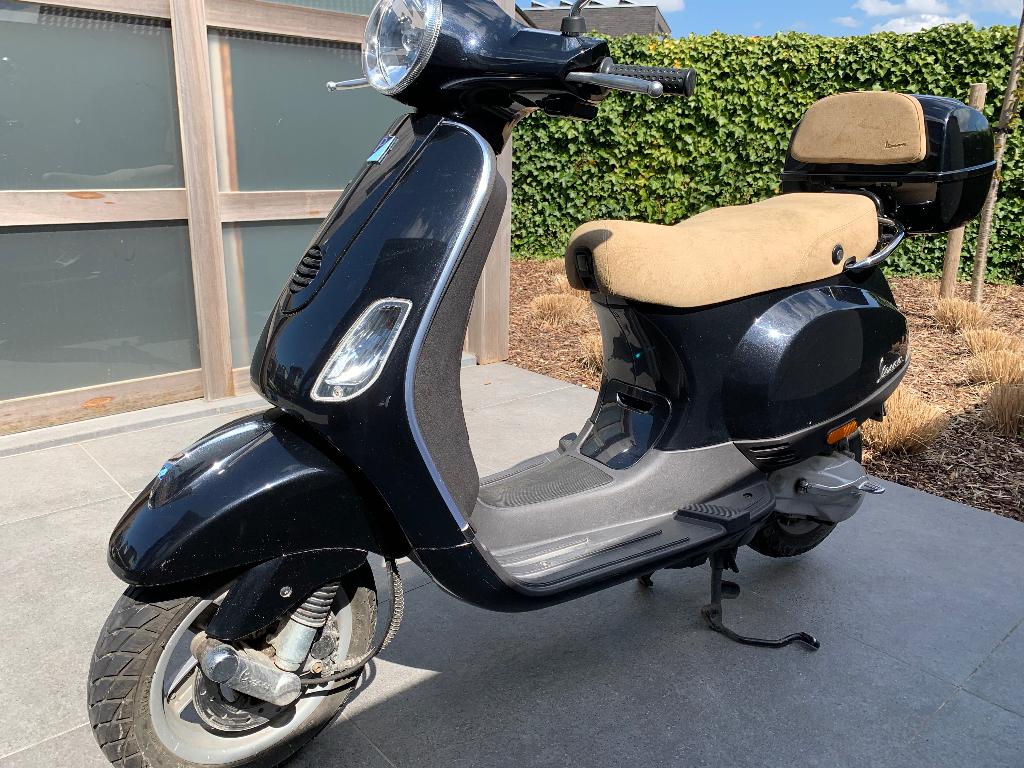 Vespa LX50, Fietsen en Brommers, Scooters | Vespa, Ophalen, Gebruikt, Klasse B (45 km/u), Benzine
