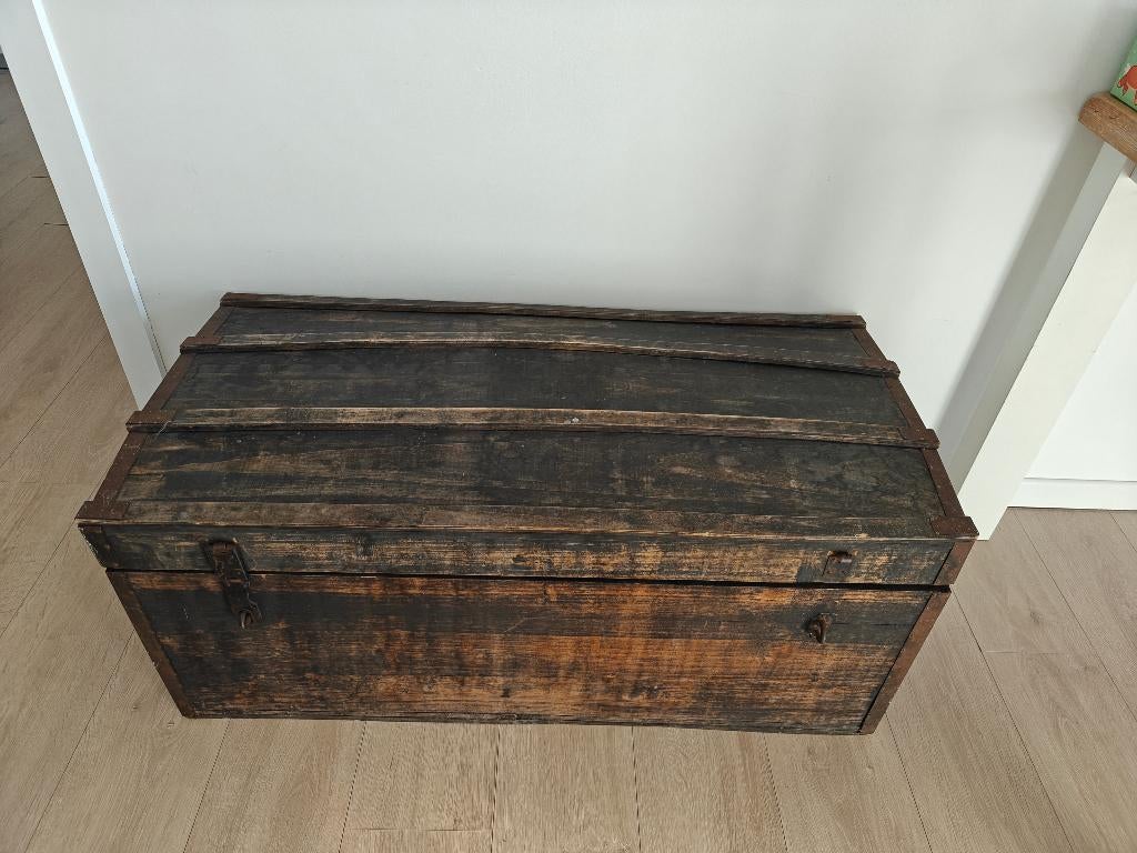 Grote houten kist, Enlèvement, Utilisé