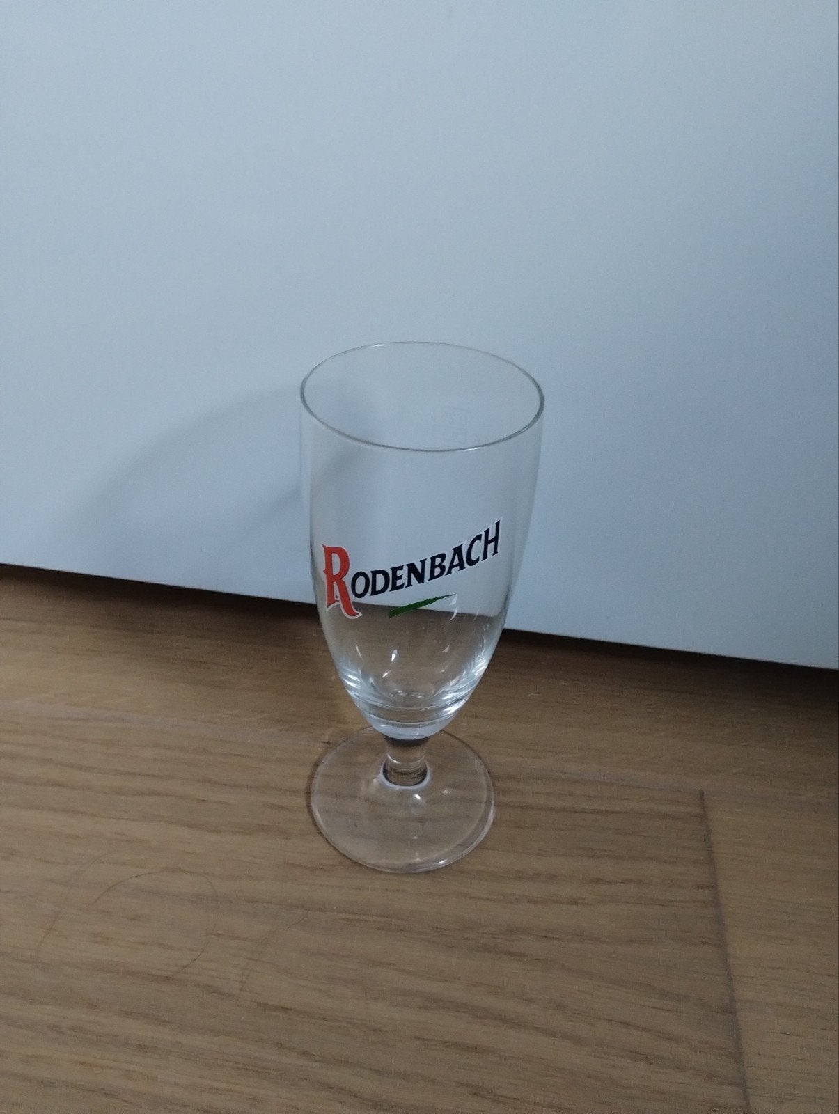 Rodenbach glas op voet, Enlèvement, Comme neuf, Verre ou Verres