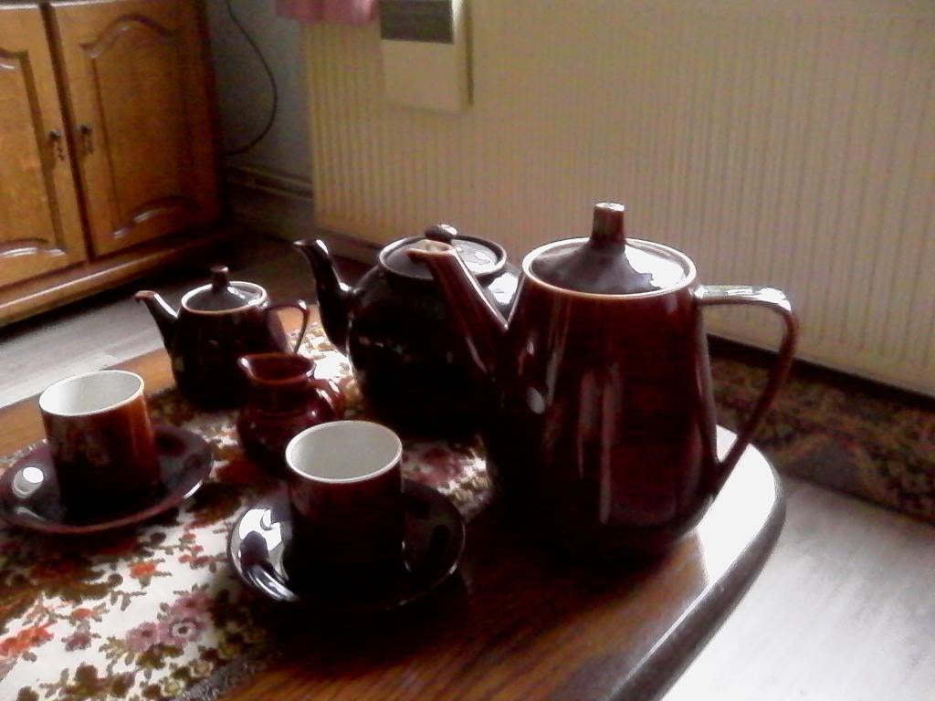 Retro servies, Ophalen, Zo goed als nieuw