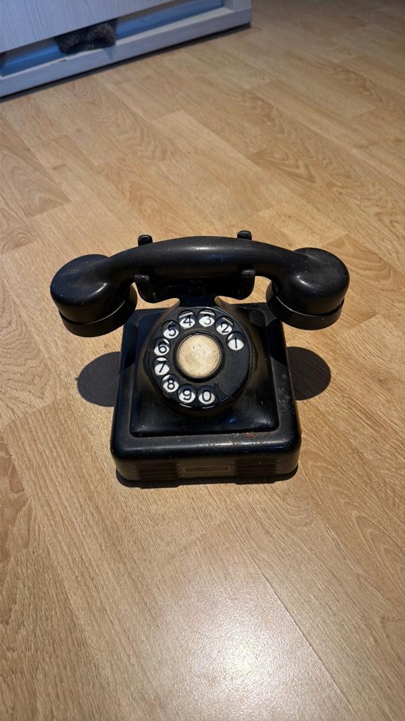 Bell Telephone Manufacturing Company, Enlèvement, Ne fonctionne pas, Avec cadran rotatif