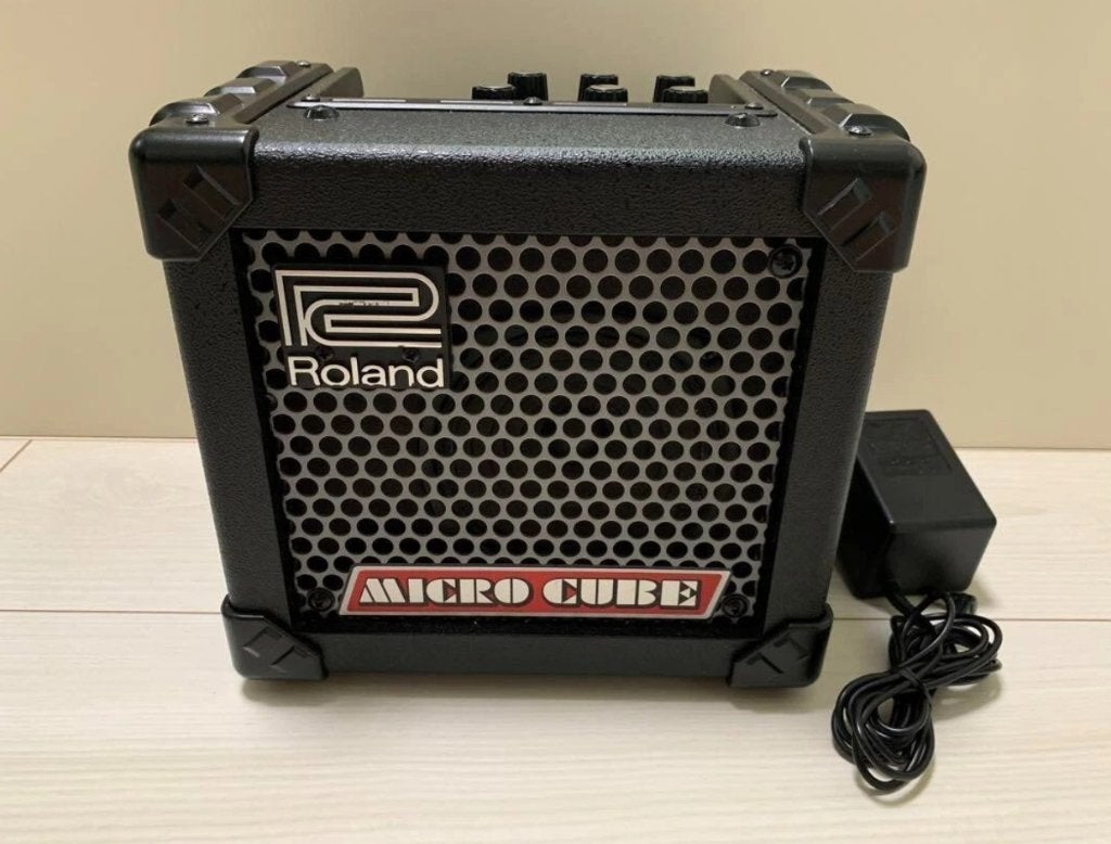 Roland Micro Cube gitaarversterker met effecten, Muziek en Instrumenten, Versterkers | Bas en Gitaar, Ophalen, Zo goed als nieuw