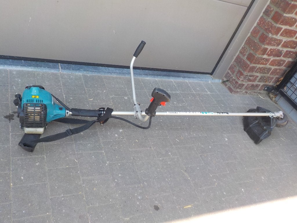 Kantenmaaier Makita voor opmaak / onderdelen, Tuin en Terras, Bosmaaiers, Ophalen