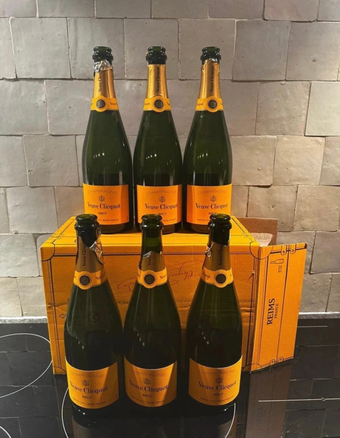 Set lege Veuve Clicquot fles met box, Ophalen, Zo goed als nieuw, Gebruiksvoorwerp