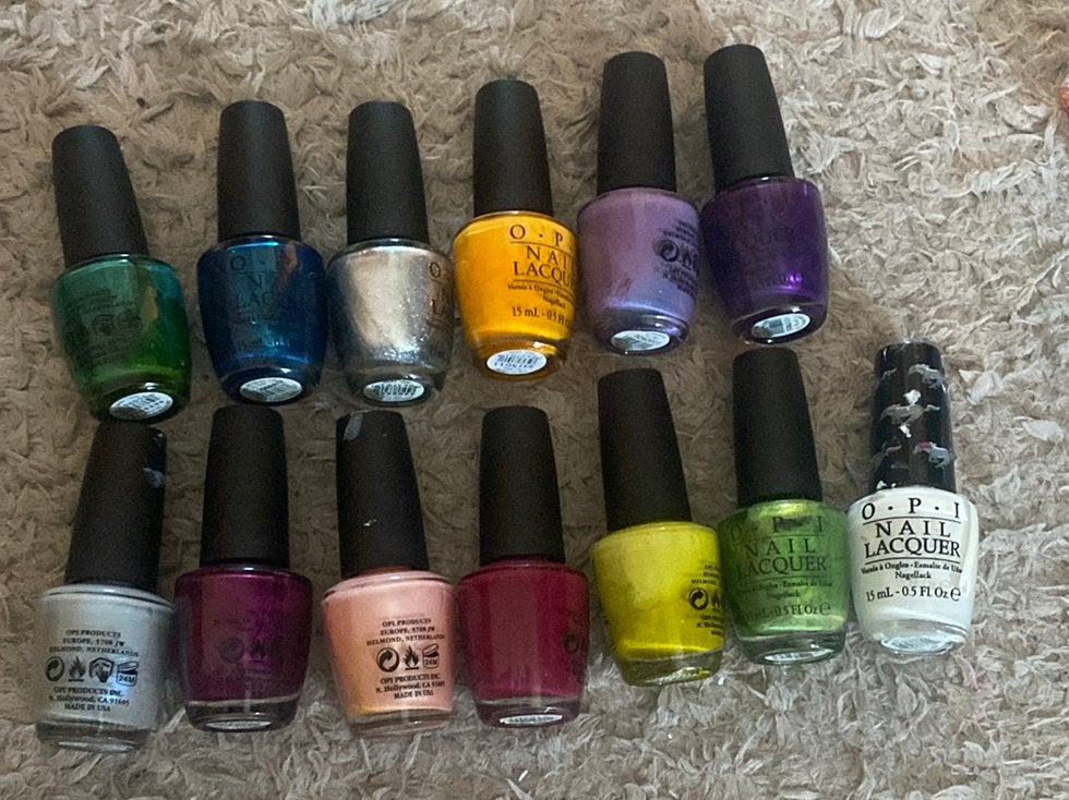 13 verschillende O.P.I lacquer nagellak kleuren, Handtassen en Accessoires, Uiterlijk | Cosmetica en Make-up, Ophalen, Zo goed als nieuw