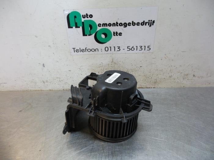 Moteur de ventilation chauffage d'un Renault Clio (Clio 2 01, Autos : Pièces & Accessoires, Autres pièces automobiles, Renault
