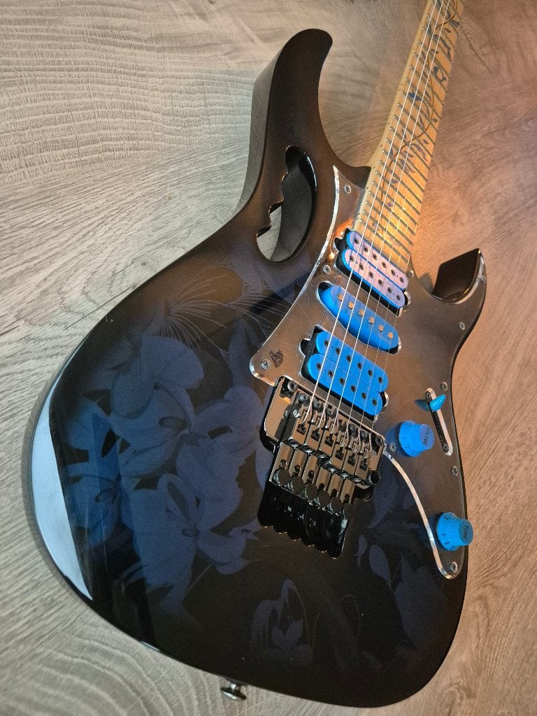 Ibanez JEM77P-BFP, Muziek en Instrumenten, Ophalen, Zo goed als nieuw, Solid body, Ibanez