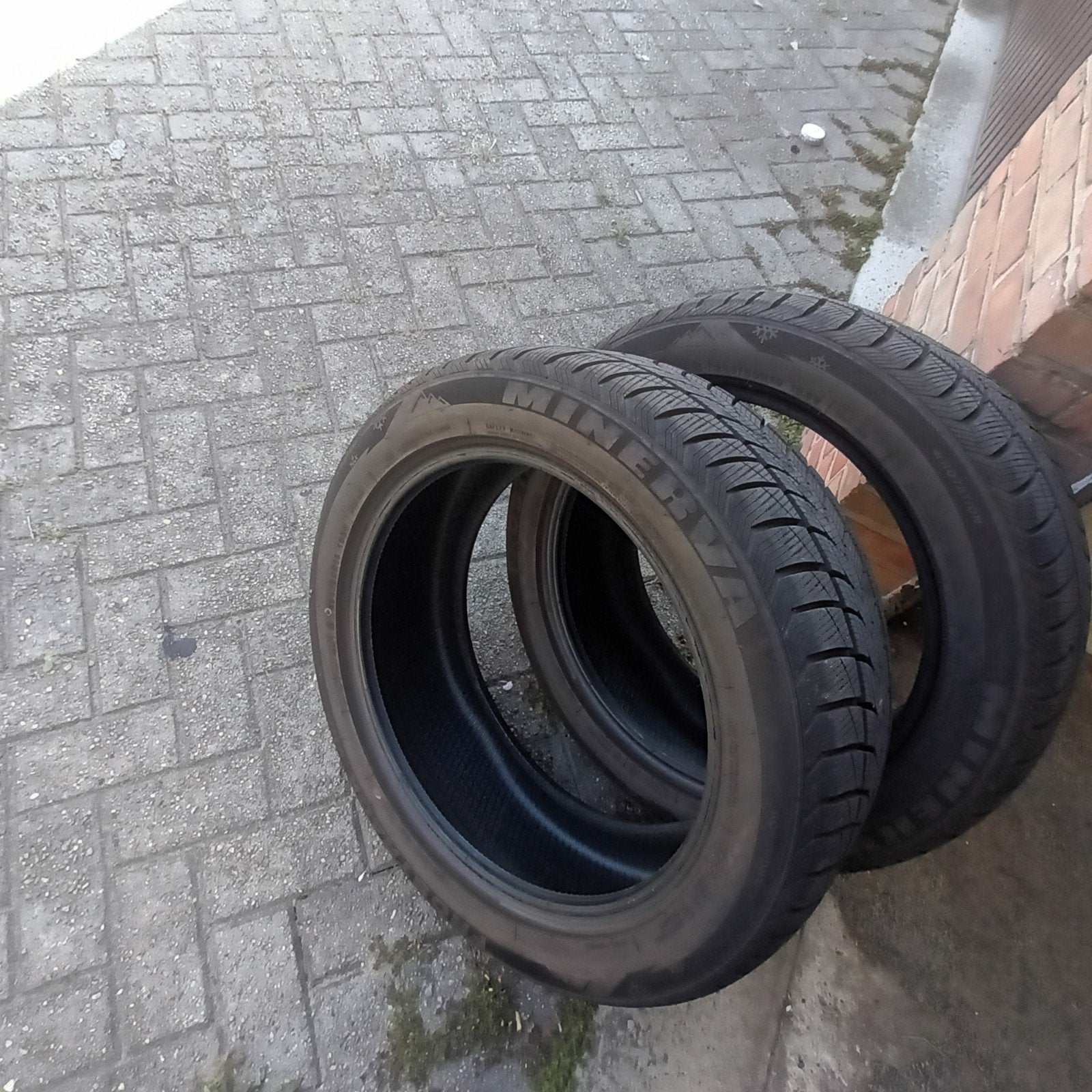 Nieuw banden, Ophalen
