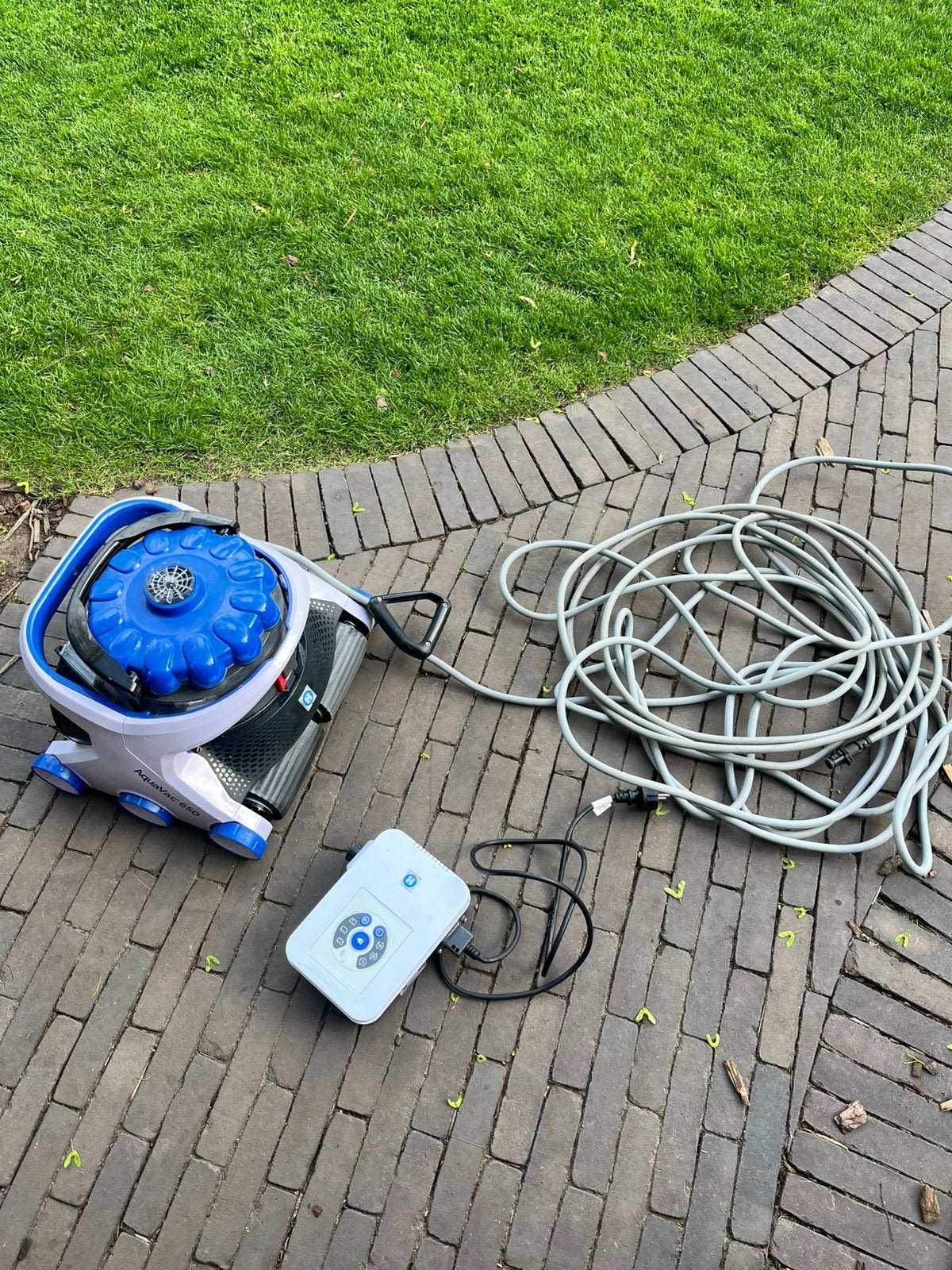 Zwembadrobot, Ophalen, Gebruikt