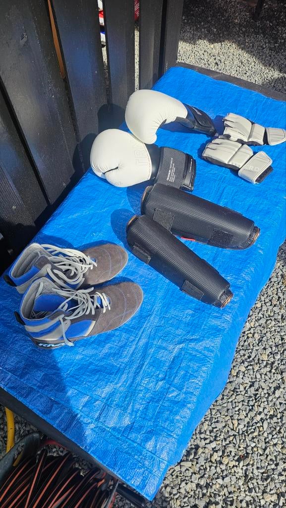 ensemble boxe, Ophalen