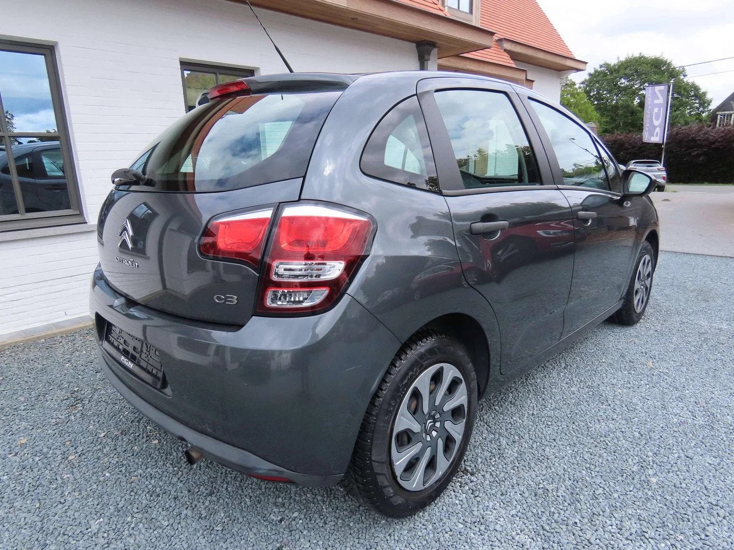 Citroën C3 C3 1.0 PureTech Attraction (bj 2015), Euro 6, 5 deurs, https://public.car-pass.be/vhr/fb491912-a8e6-4e8d-98be-5044bfa2171d