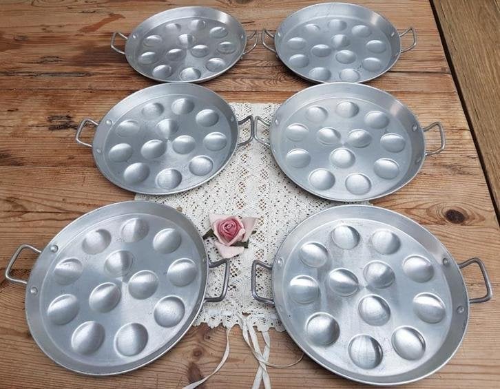 6 Franse brocante aluminium slakken pannetjes, 12 slakken, Enlèvement ou Envoi