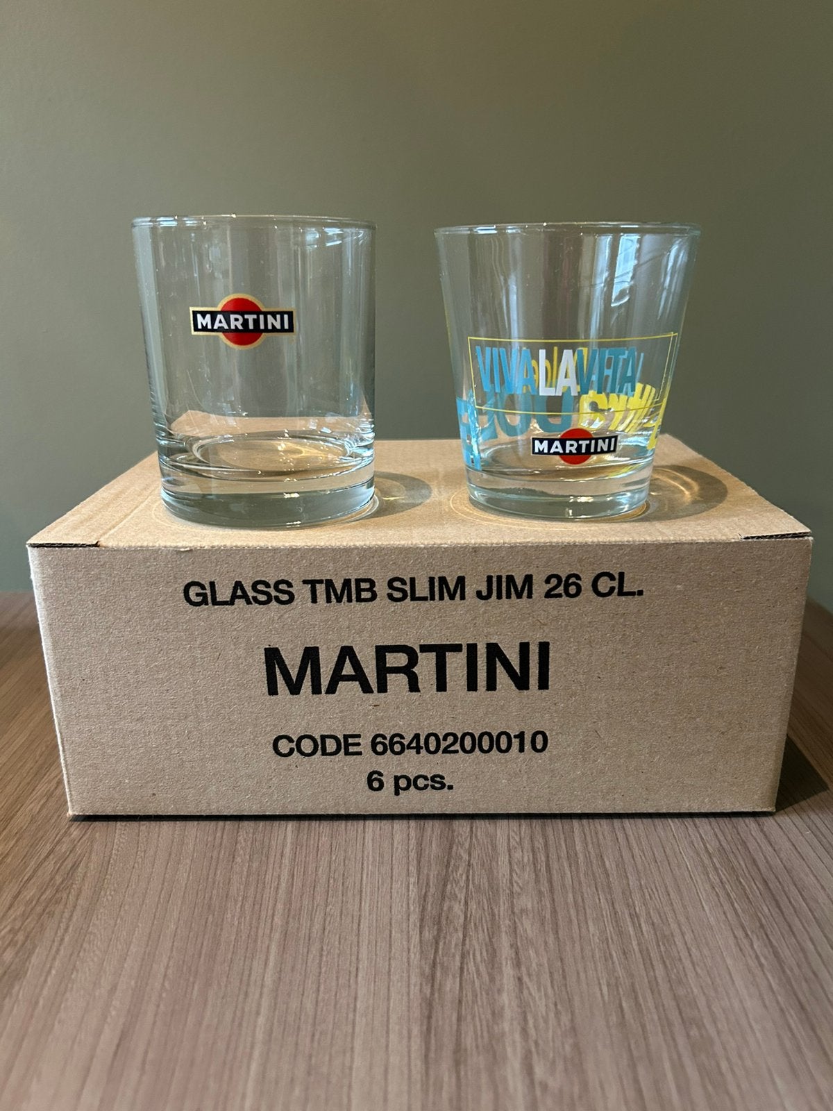 Martini glazen   2 soorten   Nieuw   Verzenden mogelijk, Ophalen of Verzenden, Nieuw